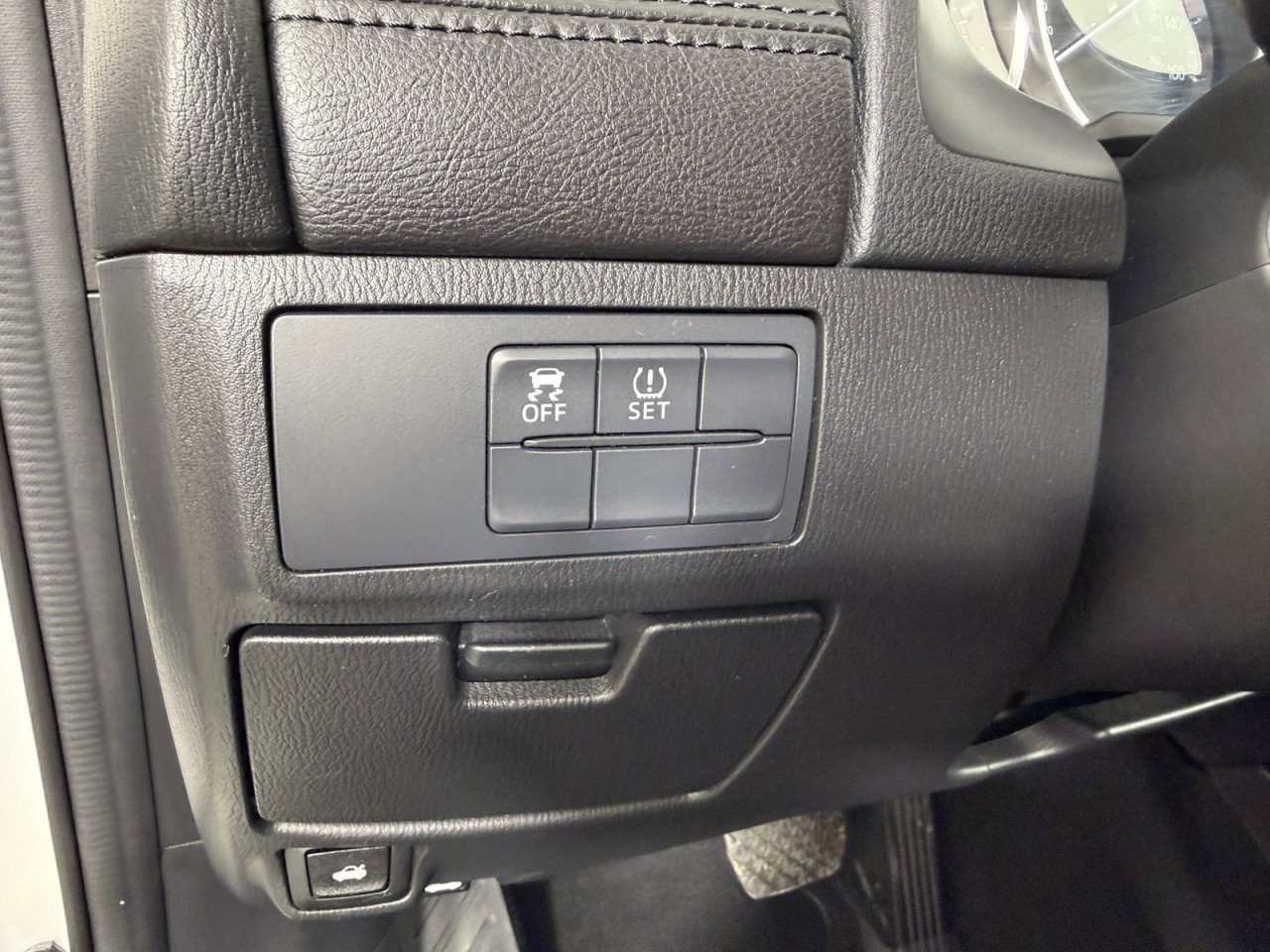Used 2016 MAZDA MAZDA6 Sport FWD image 22