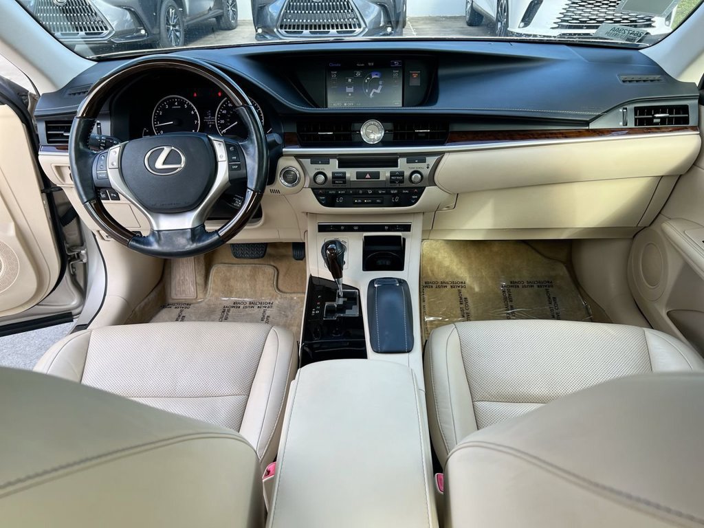 Used 2015 Lexus ES 350 w/ Luxury Package FWD image 20