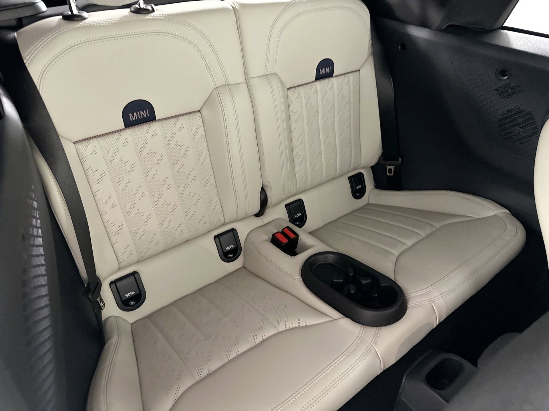 New 2026 MINI Cooper S image 27