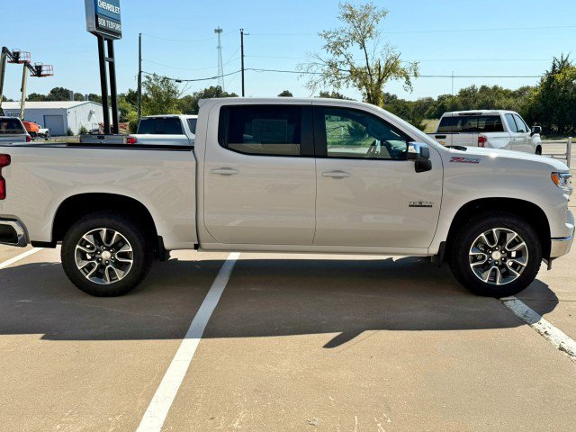 New 2026 Chevrolet Silverado 1500 LT AWD/4WD image 6