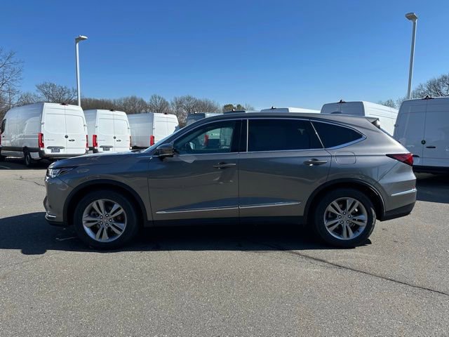 Used 2023 Acura MDX SH-AWD image 3