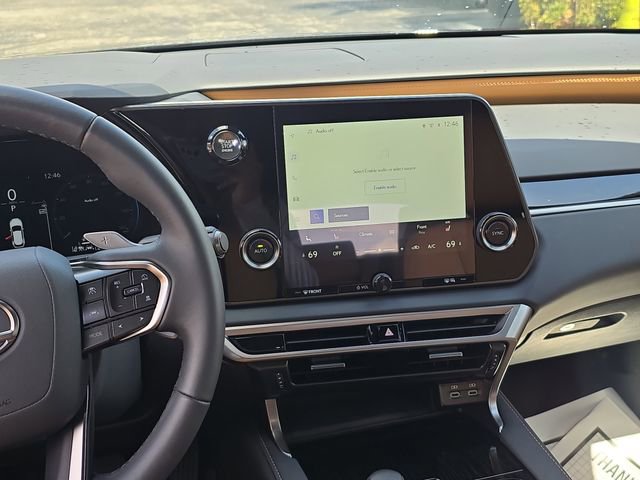 Used 2025 Lexus RX 350 FWD w/ Technology Package image 17