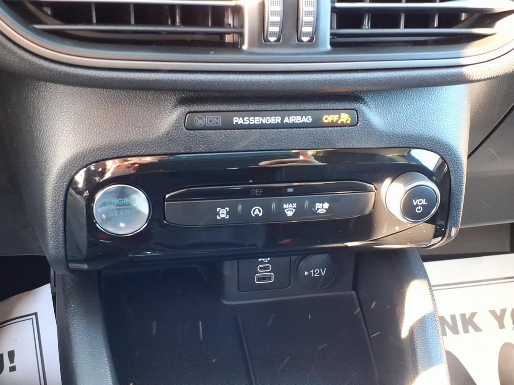 New 2025 Ford Escape Active w/ Tech Pack #1 AWD/4WD image 23