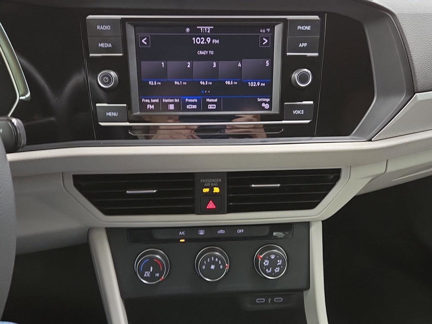 Used 2021 Volkswagen Jetta S image 8