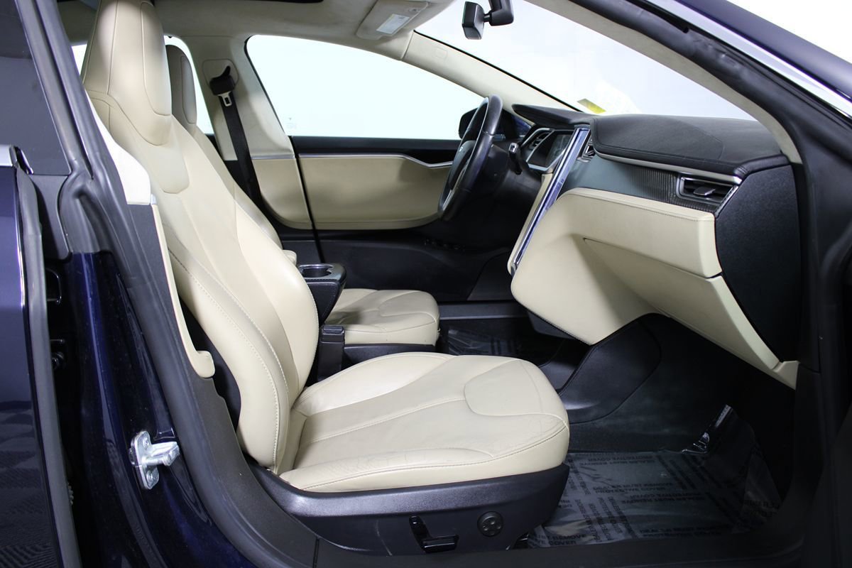 Used 2013 Tesla Model S Performance RWD image 21