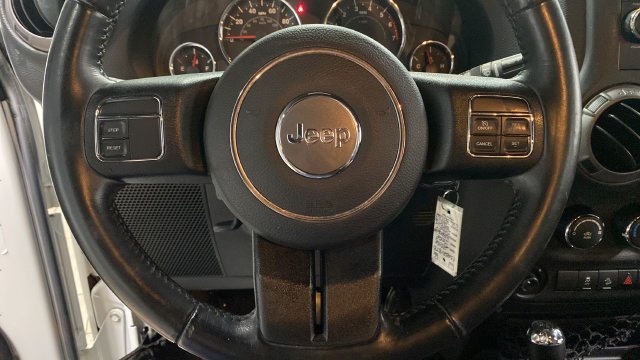Used 2016 Jeep Wrangler Unlimited Sport w/ Dual Top Group AWD/4WD image 14