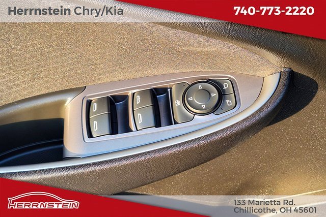 Used 2024 Chevrolet Malibu LT image 16