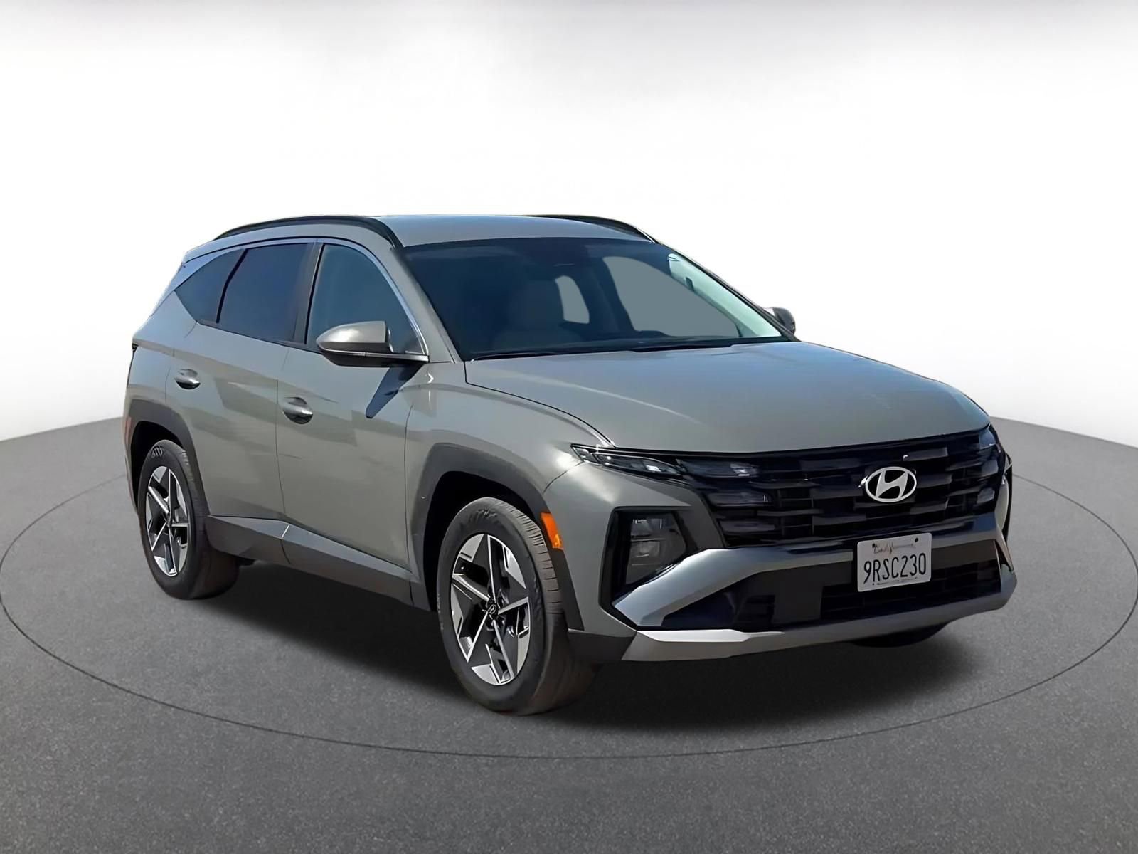 Used 2025 Hyundai Tucson SEL FWD image 3