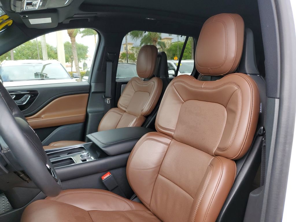 Used 2024 Lincoln Aviator Reserve w/ Equipment Group 201A image 22