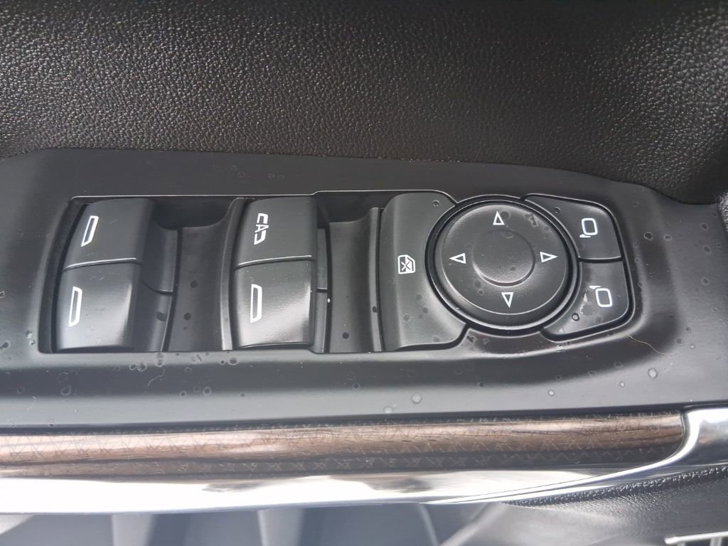 Used 2020 Chevrolet Silverado 1500 RST image 20