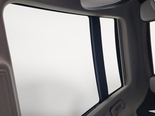 Used 2024 Ford Escape SE w/ PHEV Premium Package image 19