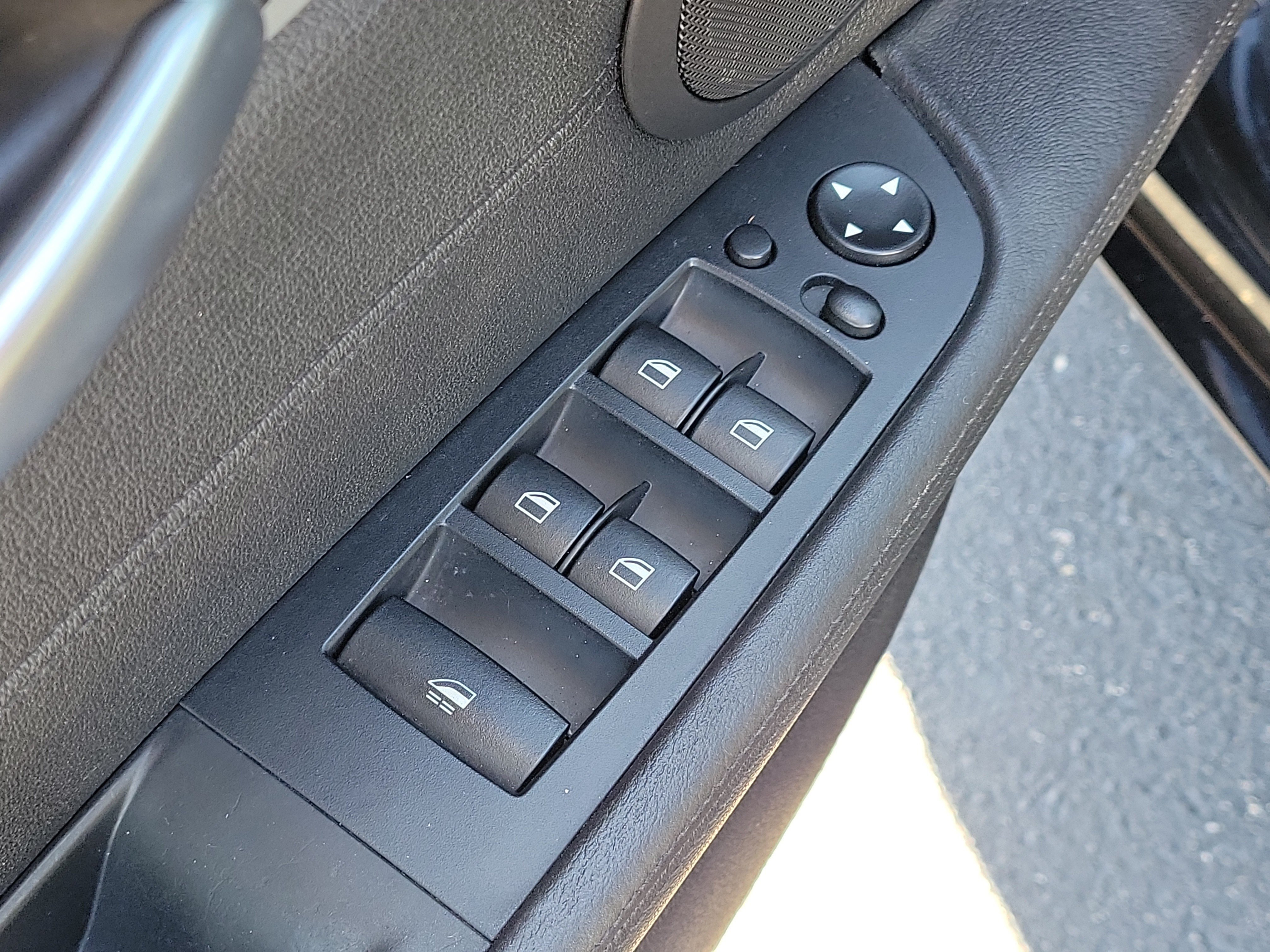 Used 2016 BMW Z4 sDrive28i RWD image 10