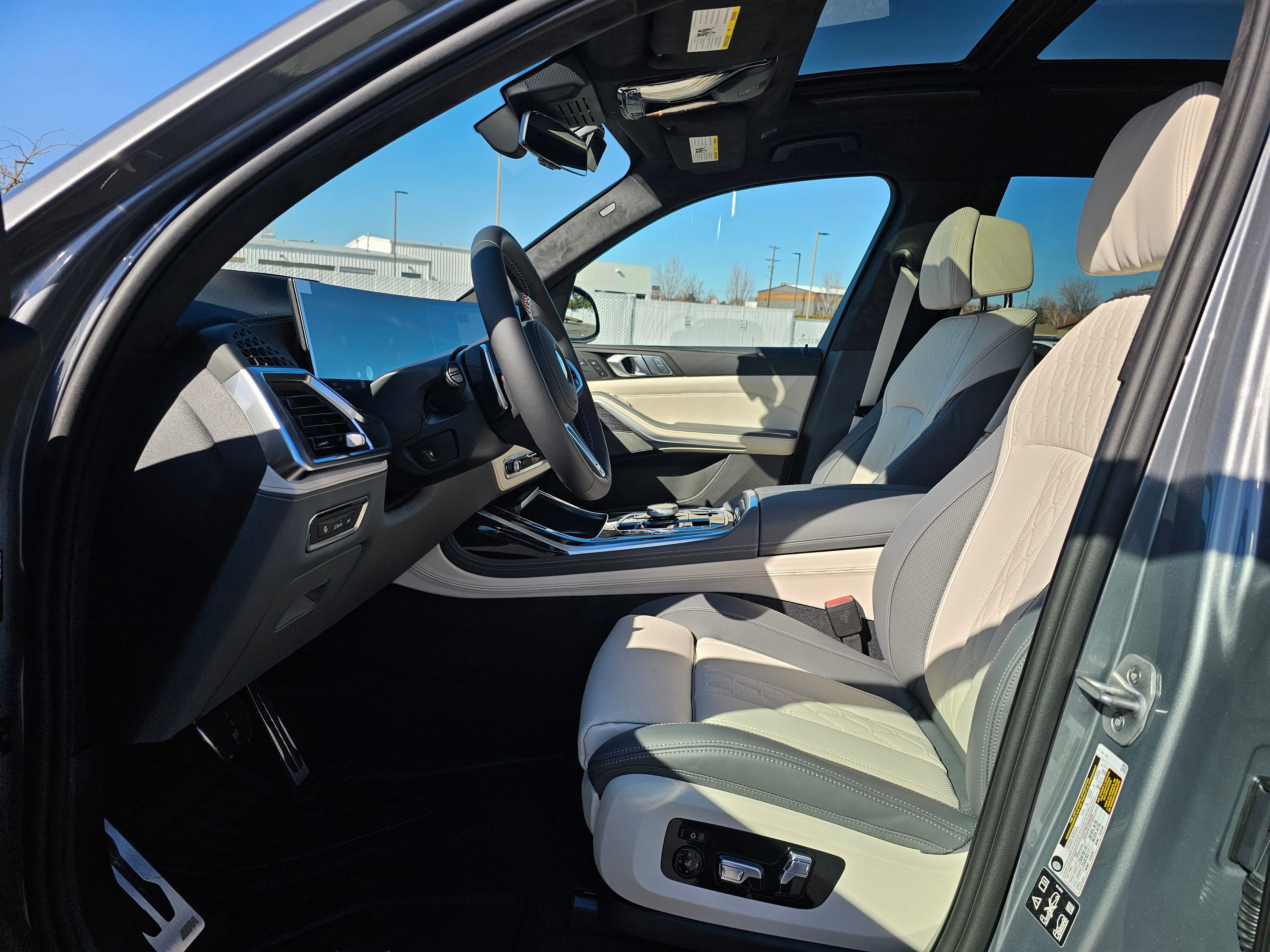 New 2026 BMW X7 M60i AWD/4WD image 43
