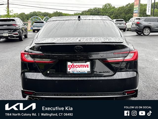 Used 2025 Toyota Camry XSE w/ Premium Plus Package AWD/4WD image 3