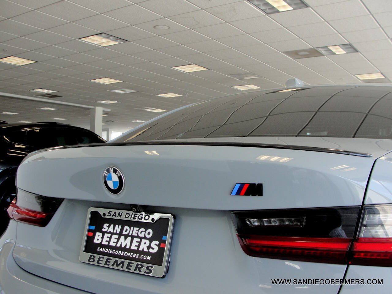 Used 2023 BMW 330i Sedan w/ M Sport Package RWD image 13