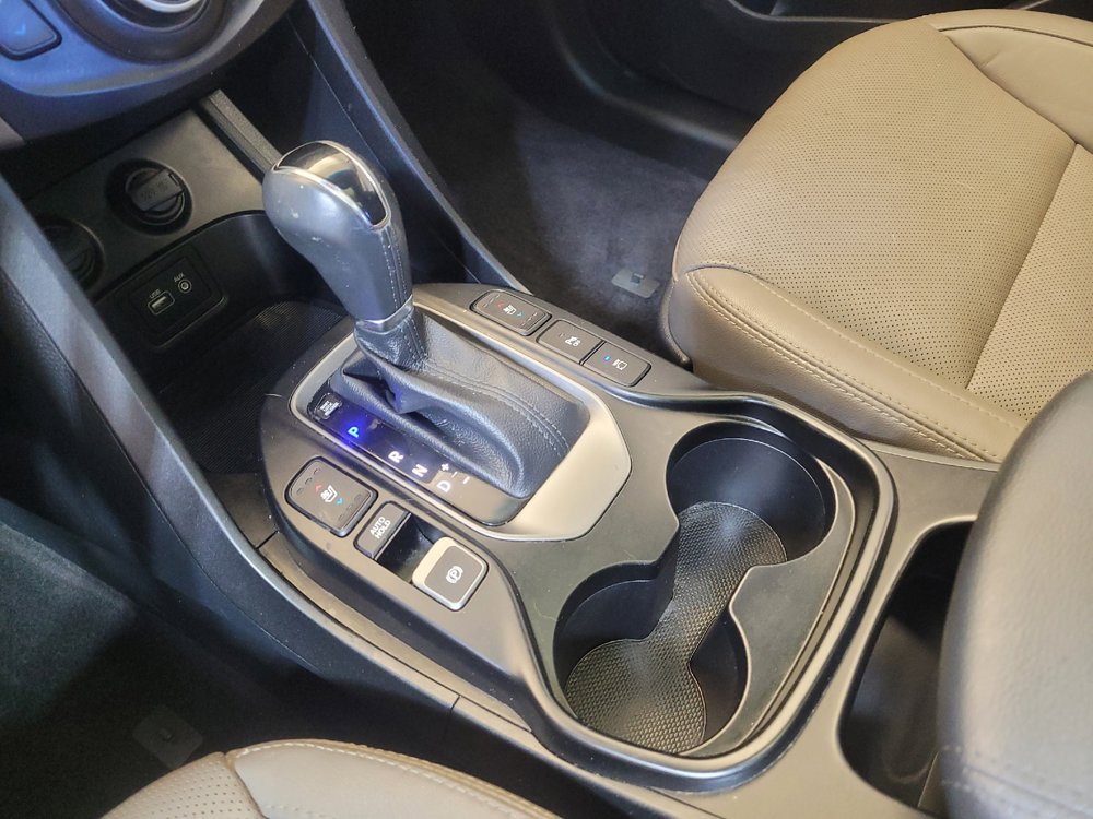 Used 2019 Hyundai Santa Fe XL AWD/4WD image 26