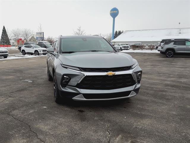 Used 2025 Chevrolet Blazer LT w/ Sound & Technology Package image 26