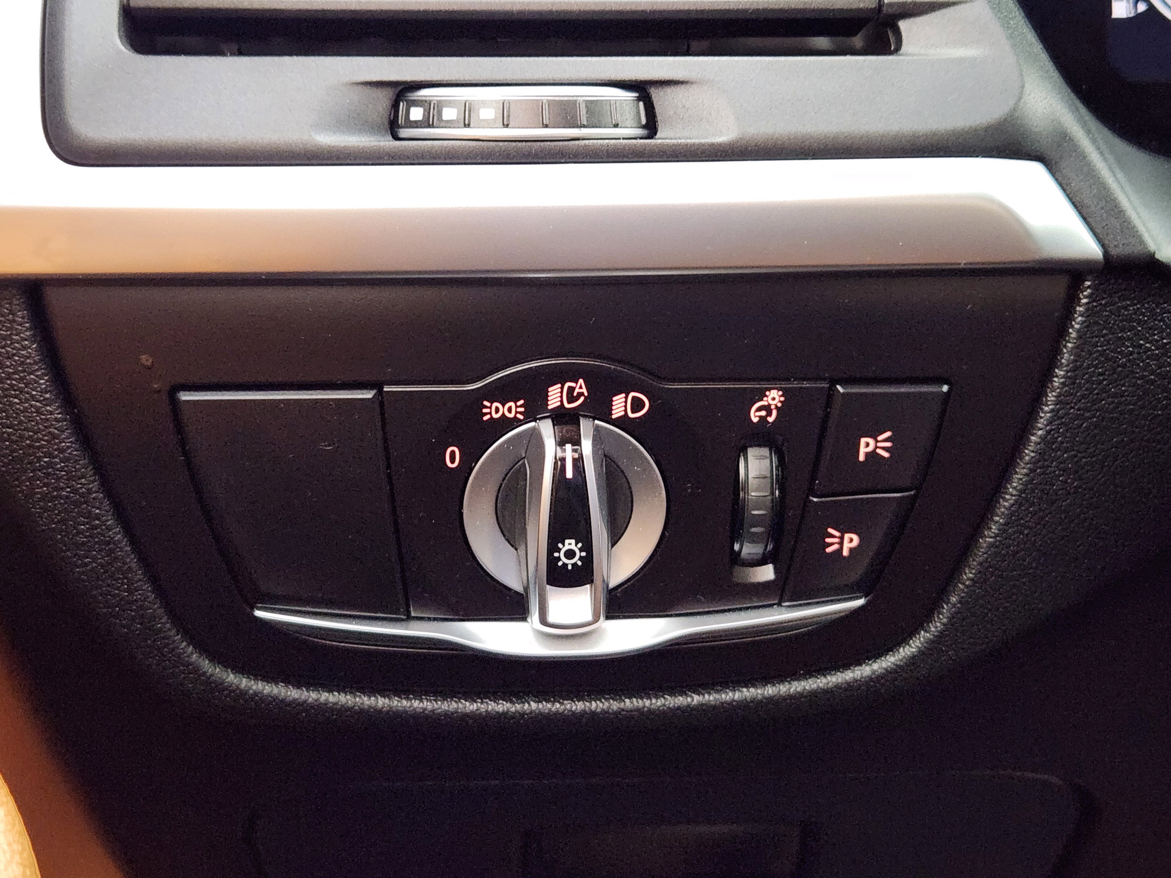 Used 2022 BMW X3 xDrive30i w/ Convenience Package image 27