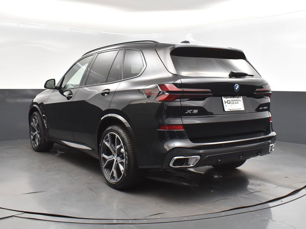 New 2026 BMW X5 xDrive50e image 5
