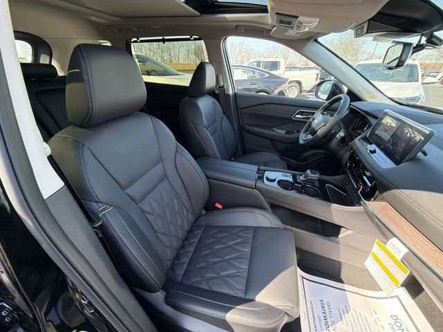 New 2026 Nissan Rogue Platinum w/ Platinum Premium Package image 24