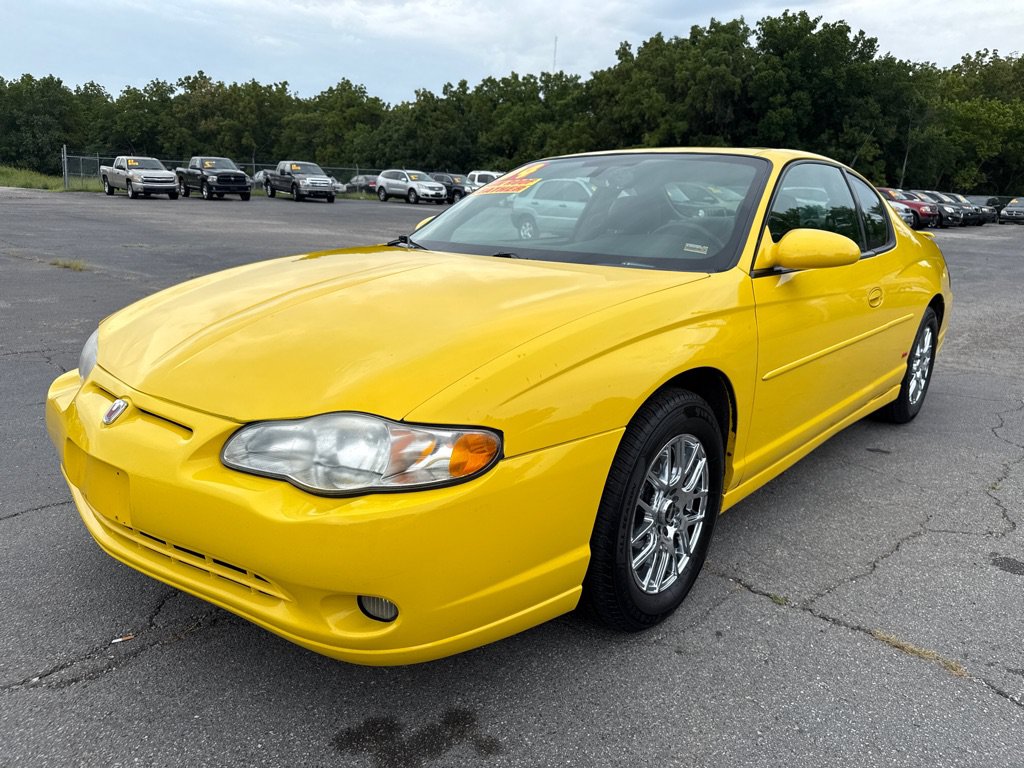 Used 2004 Chevrolet Monte Carlo SS w/ Preferred Equipment Group FWD image 2