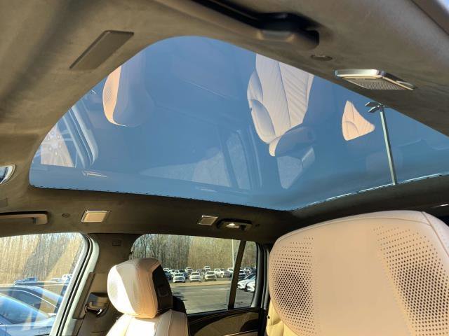New 2025 Cadillac Escalade IQ Sport 2 w/ LPO, ONYX Package AWD/4WD image 2