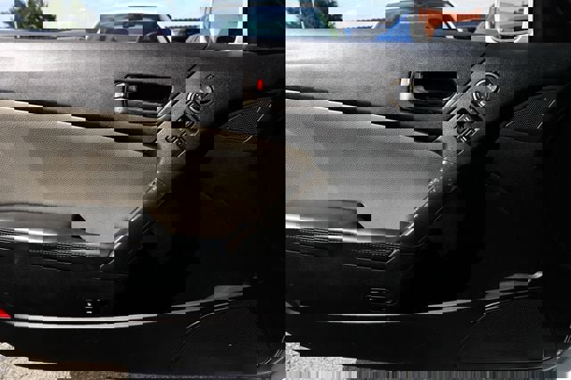 Used 2015 Hyundai Genesis 3.8 RWD image 42