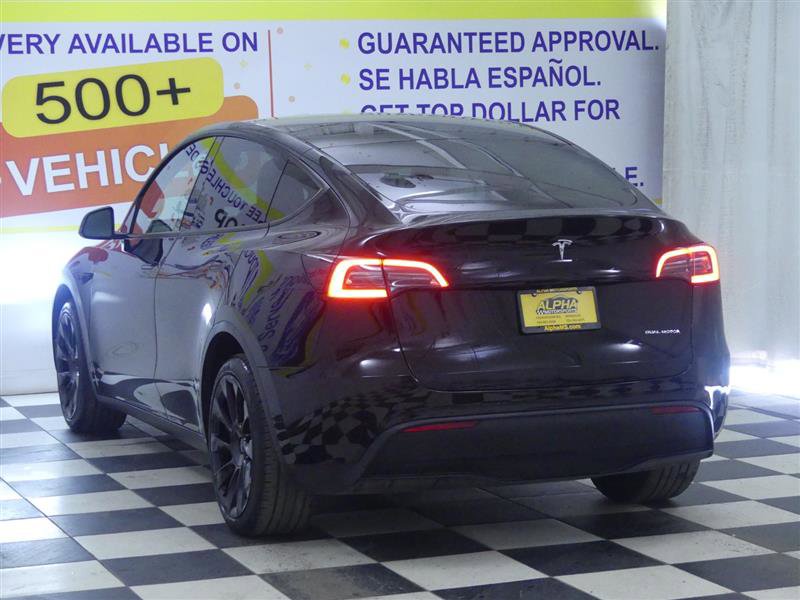 Used 2023 Tesla Model Y Long Range image 4