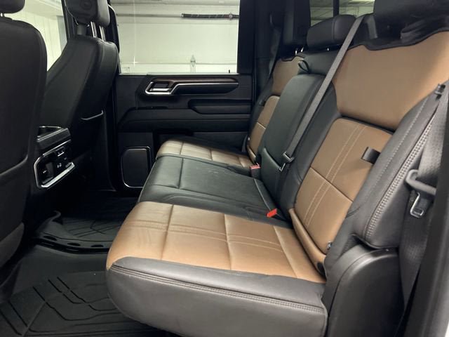 Certified 2024 Chevrolet Silverado 2500 High Country w/ High Country Premium Package AWD/4WD image 25