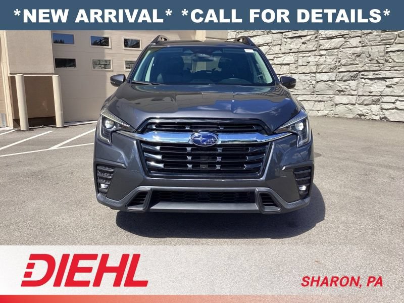Used 2023 Subaru Ascent Limited AWD/4WD image 2