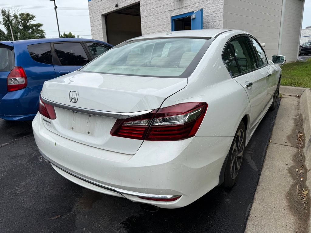 Used 2016 Honda Accord EX-L image 6