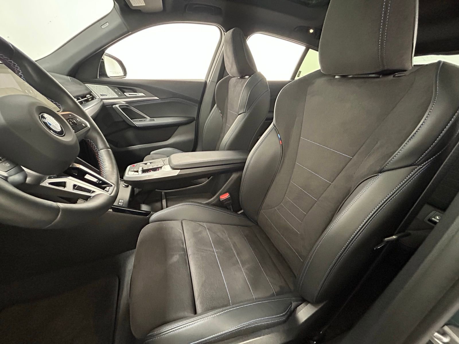 Used 2025 BMW X2 M35i image 29