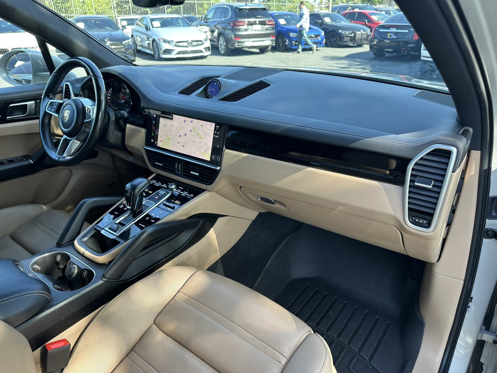 Used 2023 Porsche Cayenne S AWD/4WD image 20
