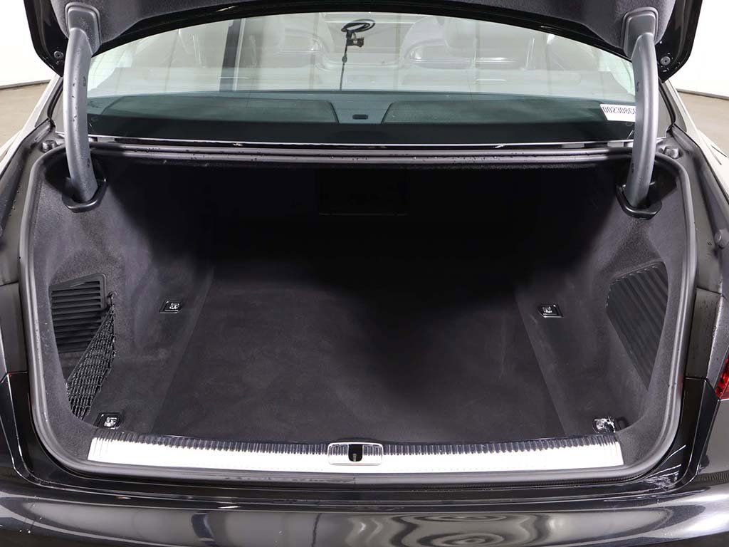 Used 2023 Audi S8 w/ S8 Black Optic Plus Package image 20