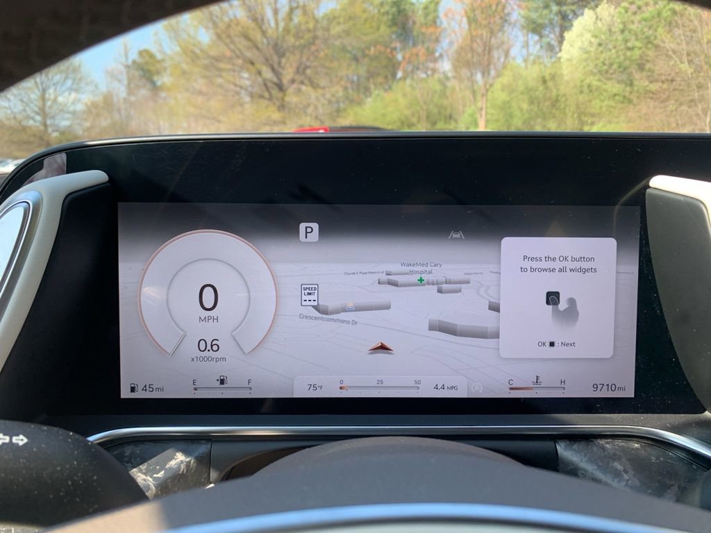 Used 2025 Genesis G90 3.5T image 11