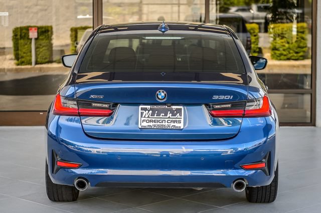 Used 2022 BMW 330i xDrive Sedan w/ Driving Assistance Package AWD/4WD image 8