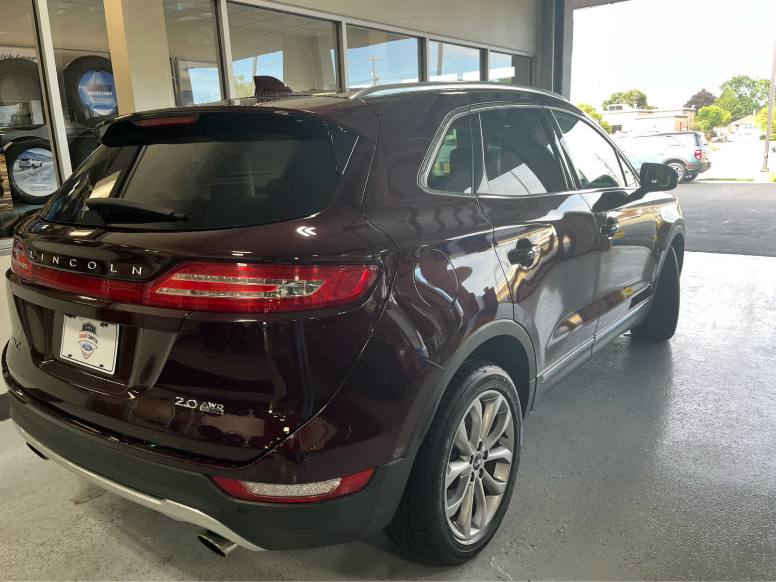 Used 2016 Lincoln MKC Select w/ Select Plus Package AWD/4WD image 4