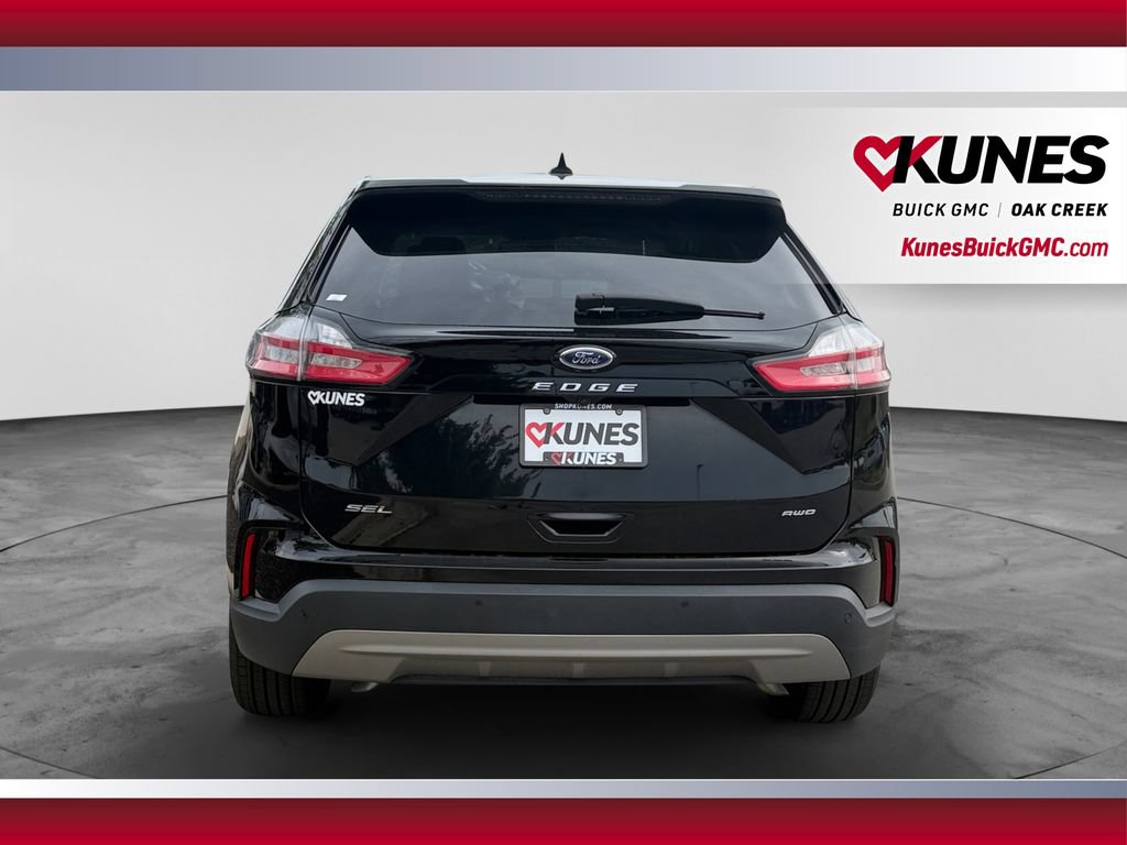 Used 2024 Ford Edge SEL AWD/4WD image 9