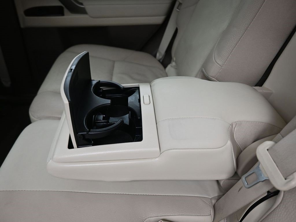 Used 2014 Lexus GX 460 image 30