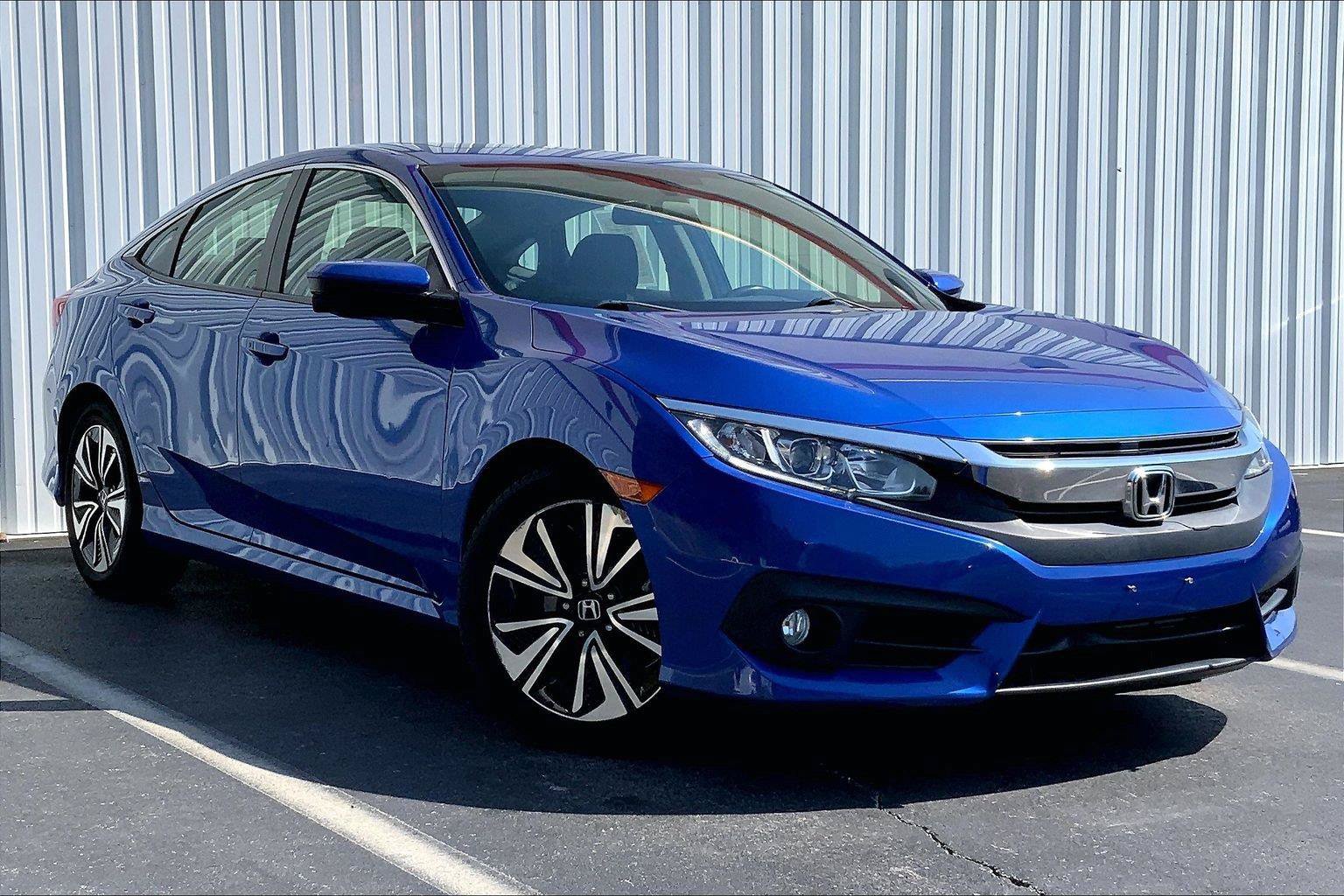 Used 2018 Honda Civic EX-T image 32