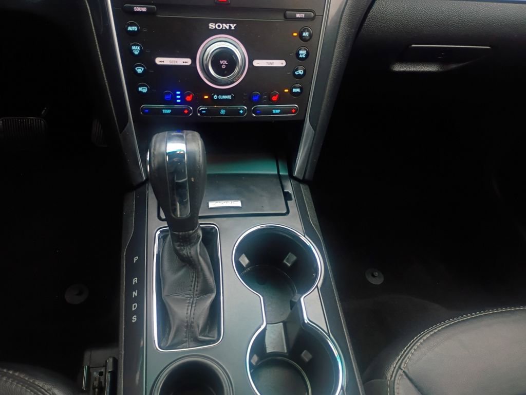 Used 2019 Ford Explorer Limited w/ Class III Trailer Tow Package FWD image 10