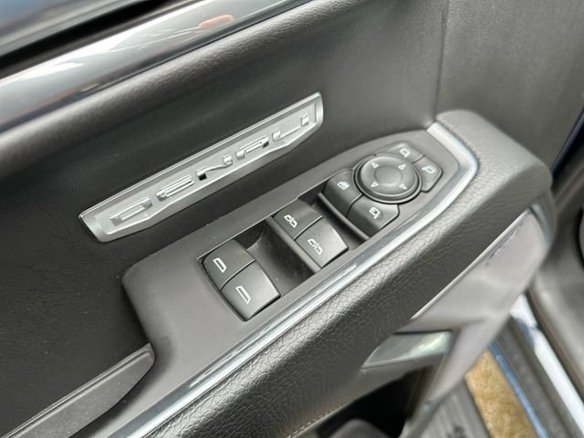 Used 2022 GMC Sierra 1500 Denali w/ Technology Package AWD/4WD image 25