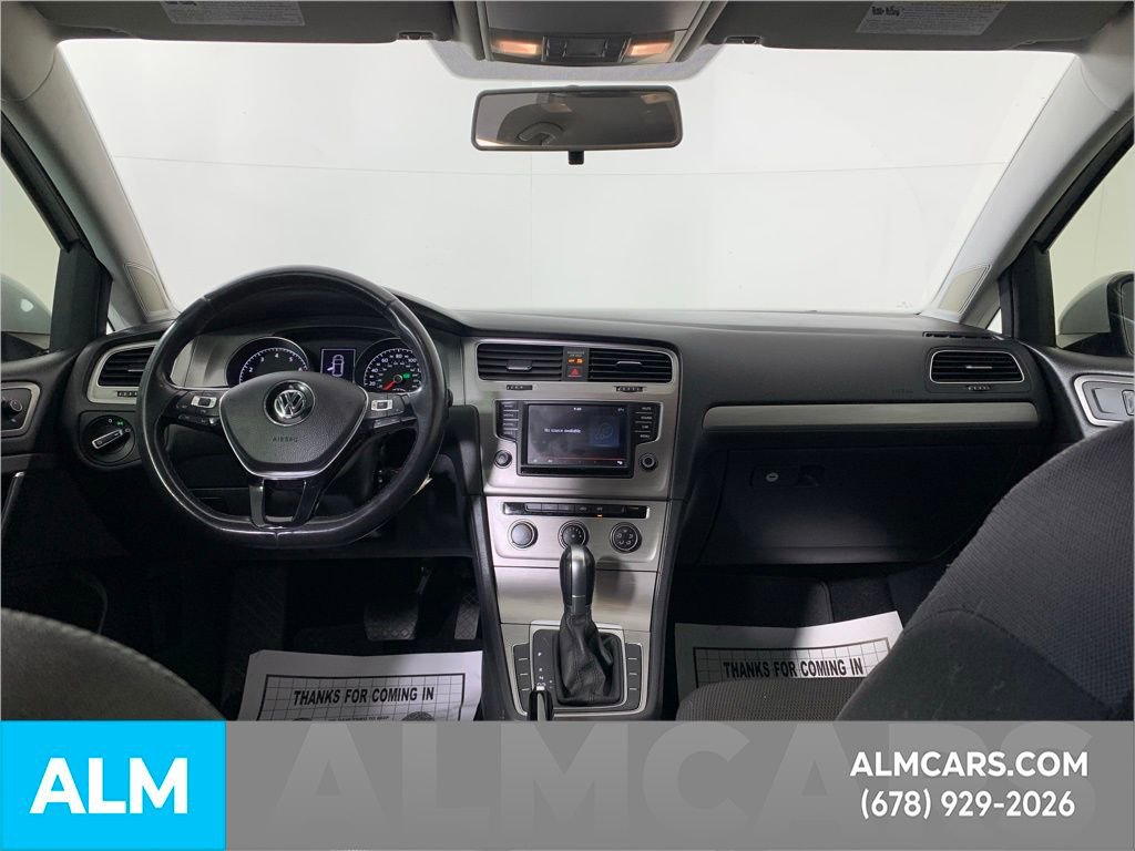 Used 2016 Volkswagen Golf S image 30