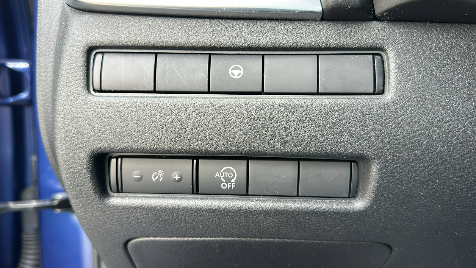 Certified 2023 Nissan Rogue SV AWD/4WD image 13