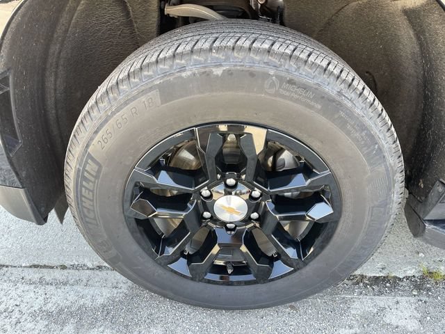 Used 2025 Chevrolet Tahoe LT AWD/4WD image 10