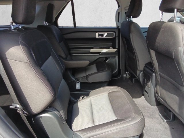 Used 2023 Ford Explorer XLT RWD image 23