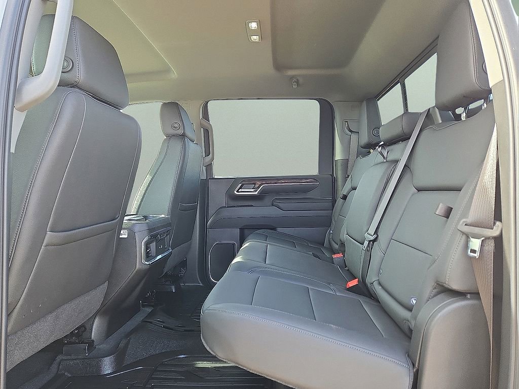 Used 2025 GMC Sierra 2500 SLT w/ Texas SLT Premium Package image 14