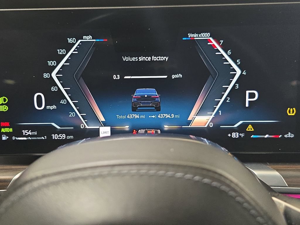 Certified 2023 BMW 740i RWD image 22