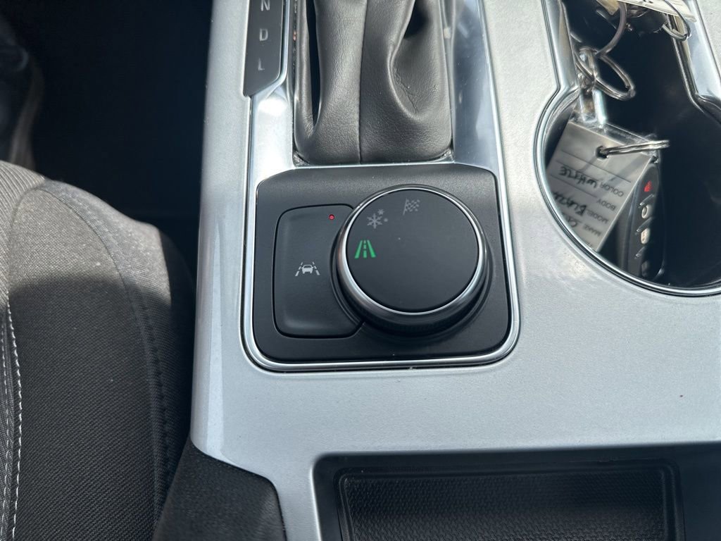 Used 2025 Chevrolet Blazer LT image 26