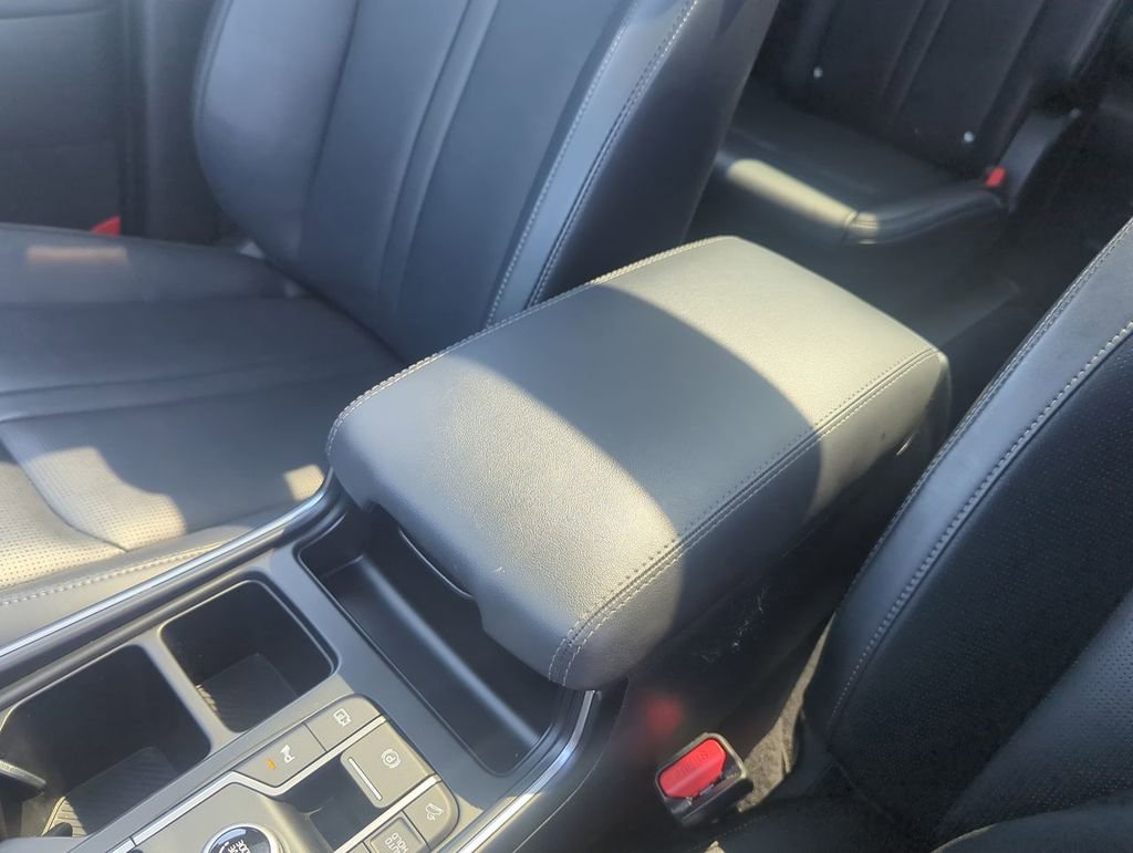 Used 2025 Kia Sorento EX w/ Panoramic Sunroof Package FWD image 28